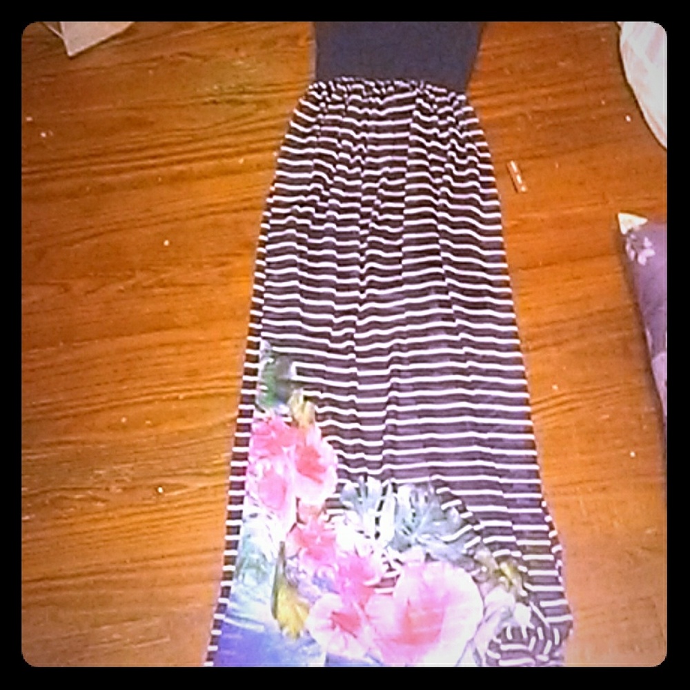 Strapless dress